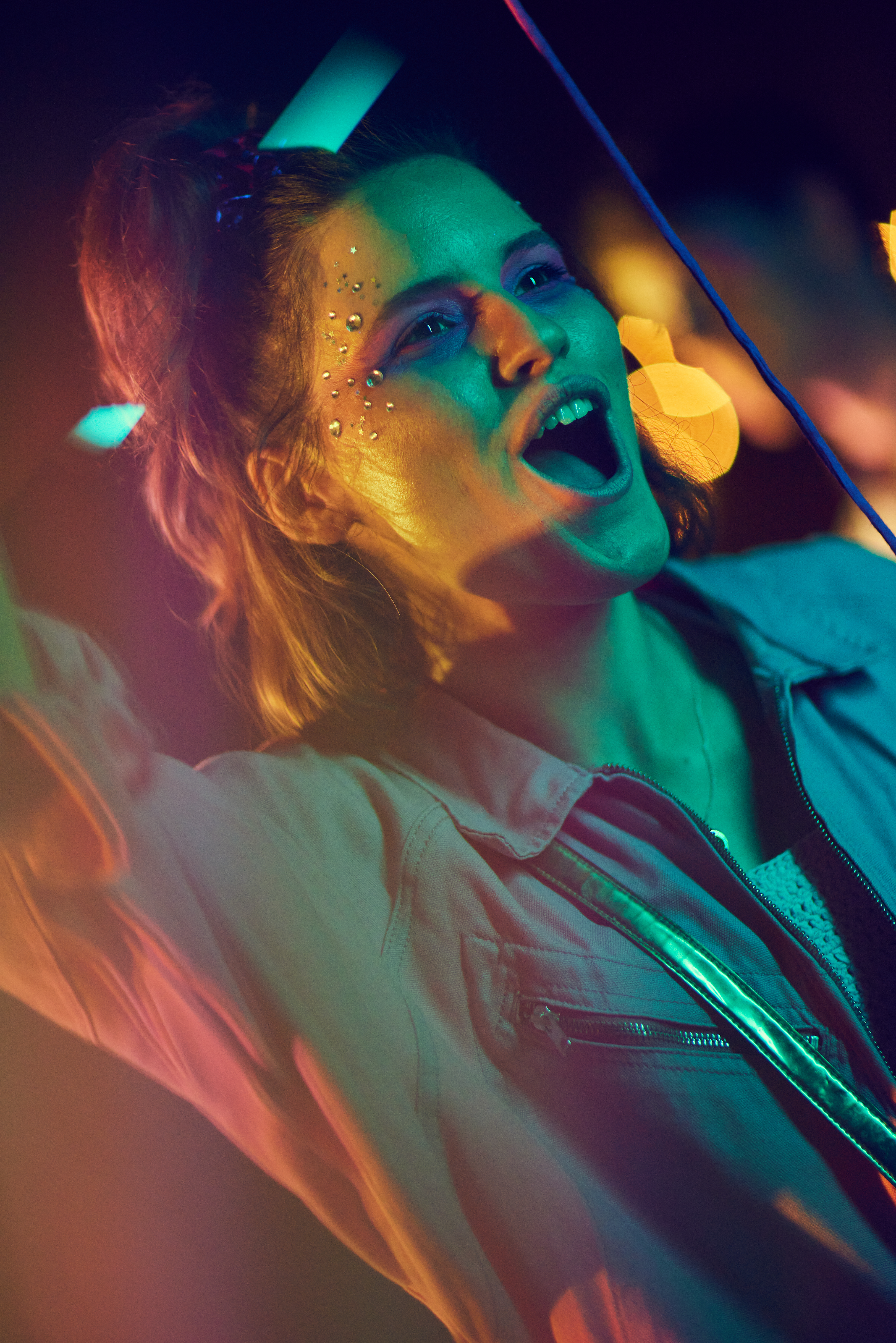 MAC BE FEEL LOVE — campaign image 6