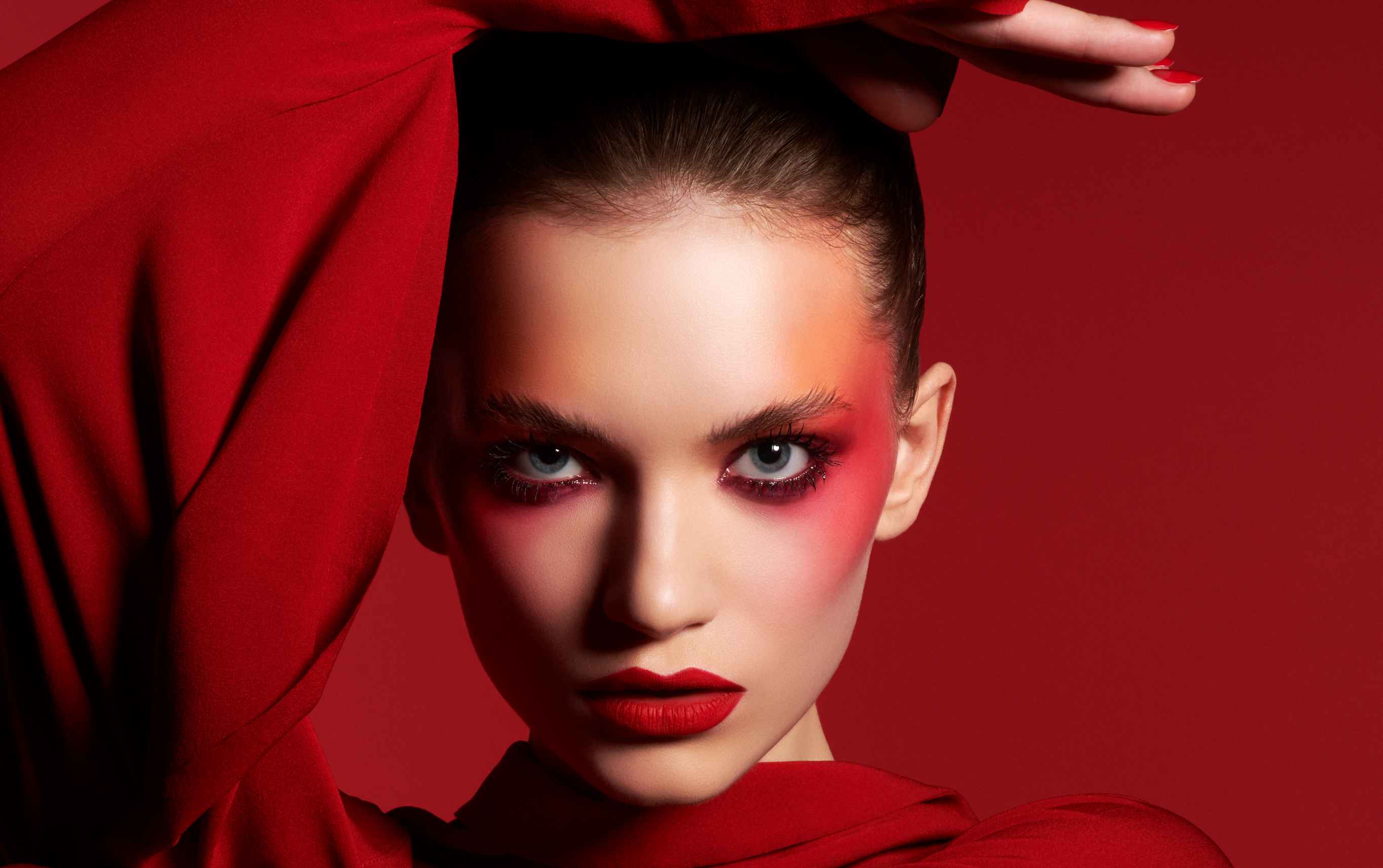 MAC SUPERSTARS — campaign image 1